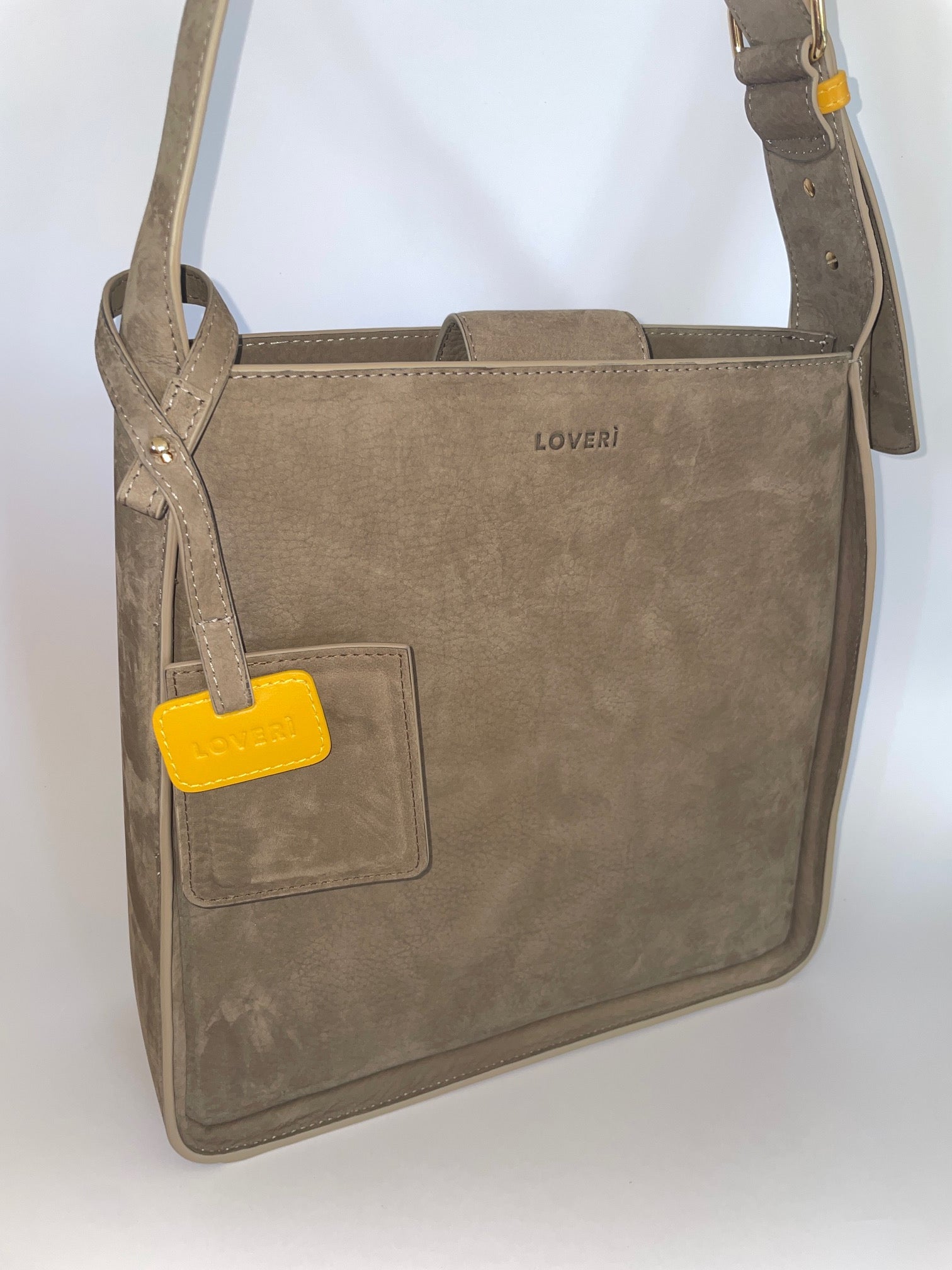 Borsa Carry Medium in pelle di vitello Nabuk